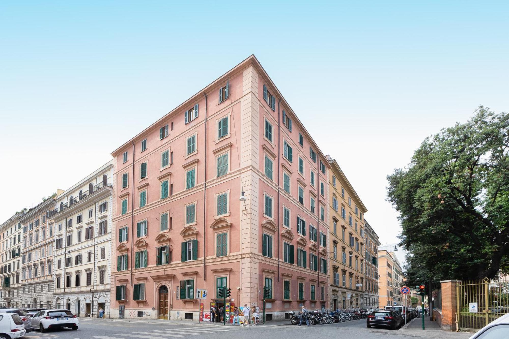 Iron Cityaus Termini Rome Luaran gambar